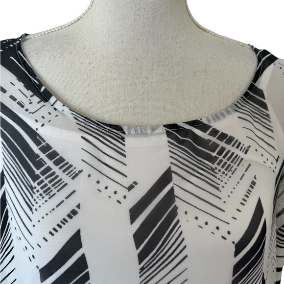 * ❤️ALFANI PRINT BLOUSE W/ATTACHED CAMI & SLEEVE DETAIL LARGE - Picture 3 of 9